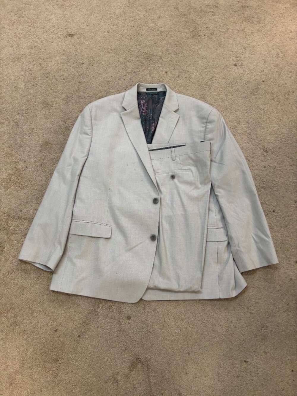 SEAN JOHN Suit (50R, Silver, Polyester)